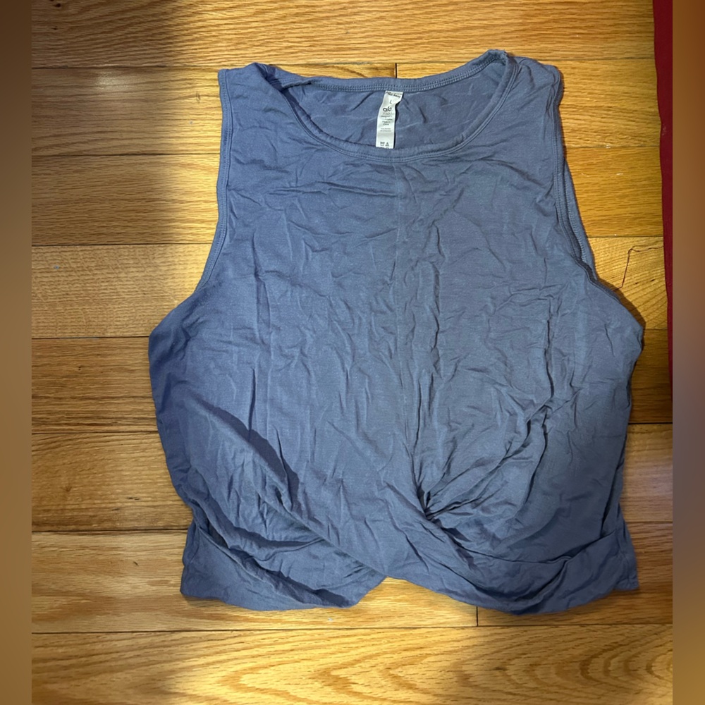 Alo Yoga Cover Tank (Twist Front Top)